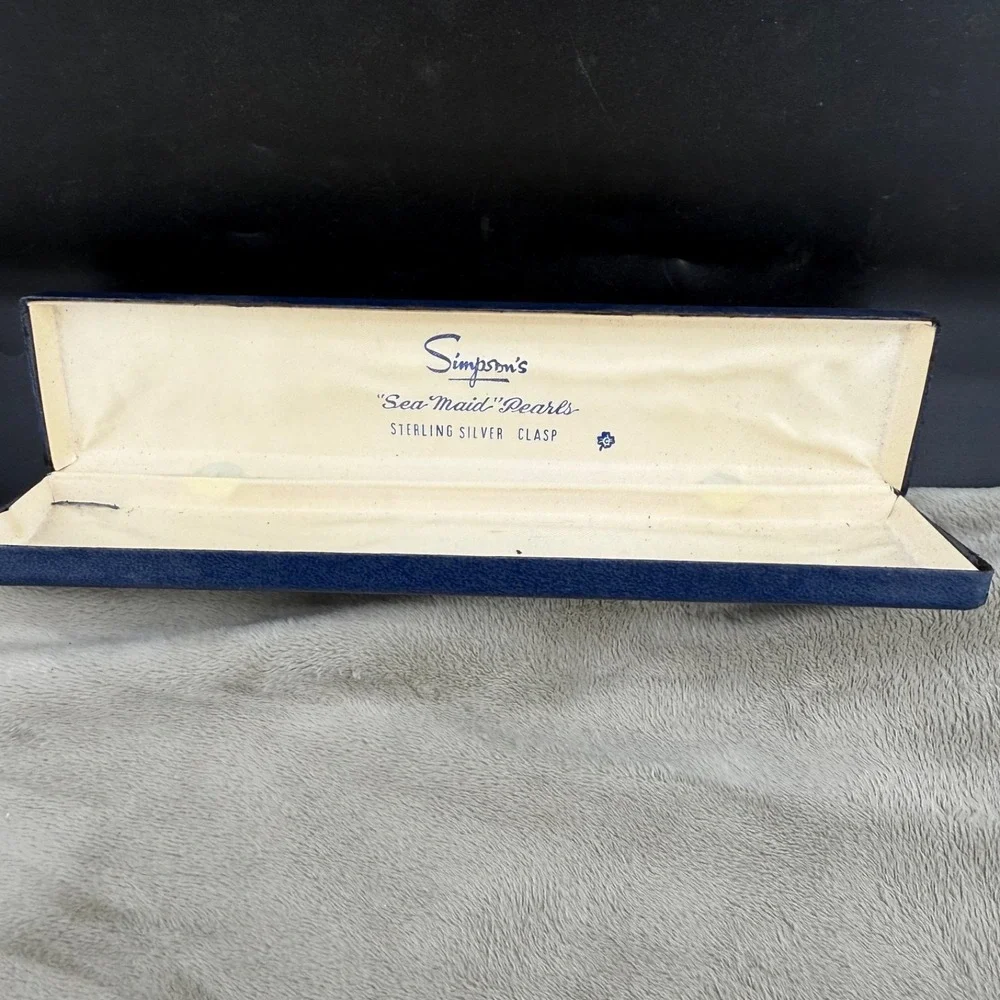 Vintage Simpsons Presentation Watch Box Blue Sea Maid Pearls Necklace Case